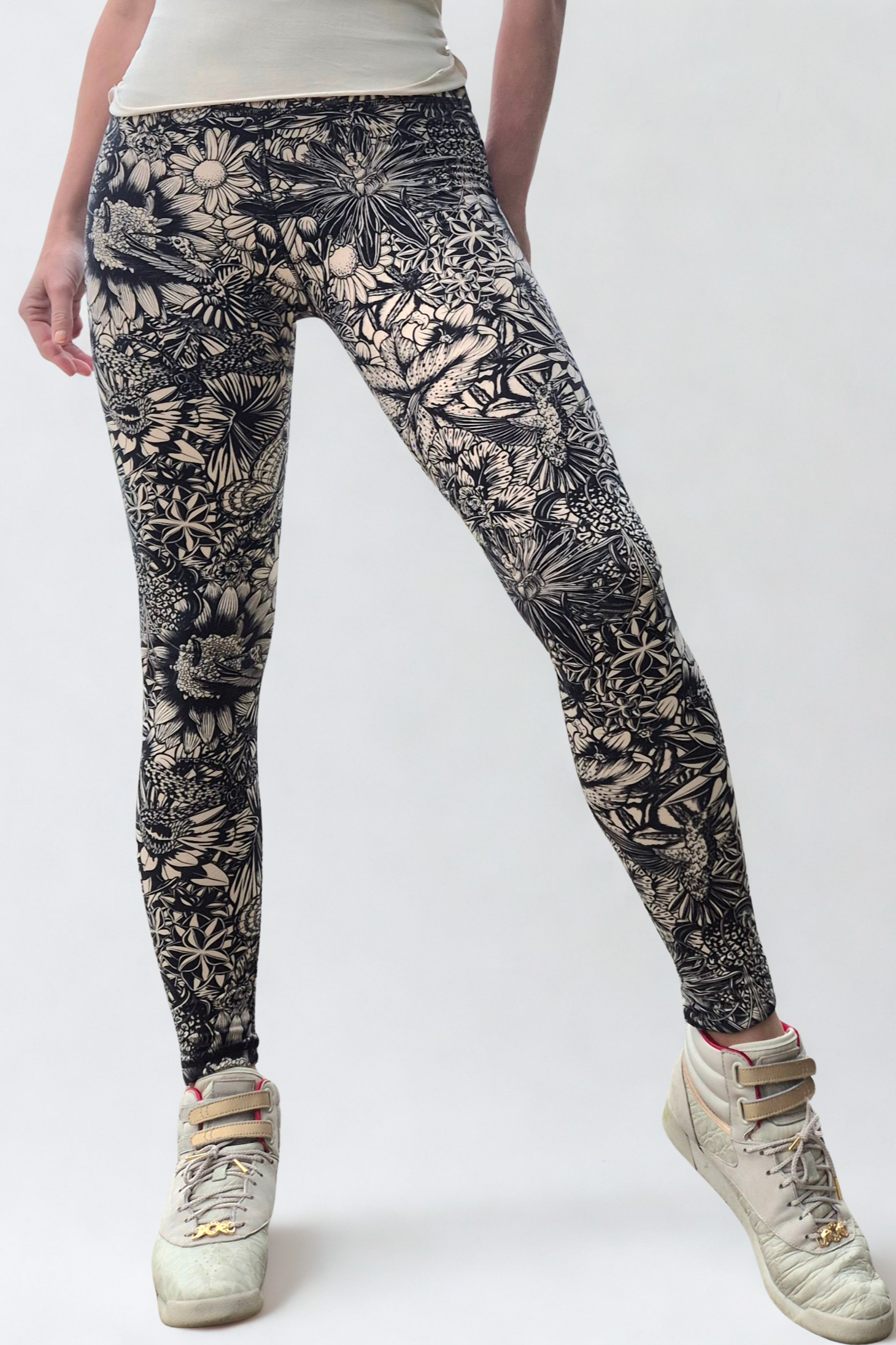 Model wearing Cream Black Bloom Leggings - Funky Simplicity