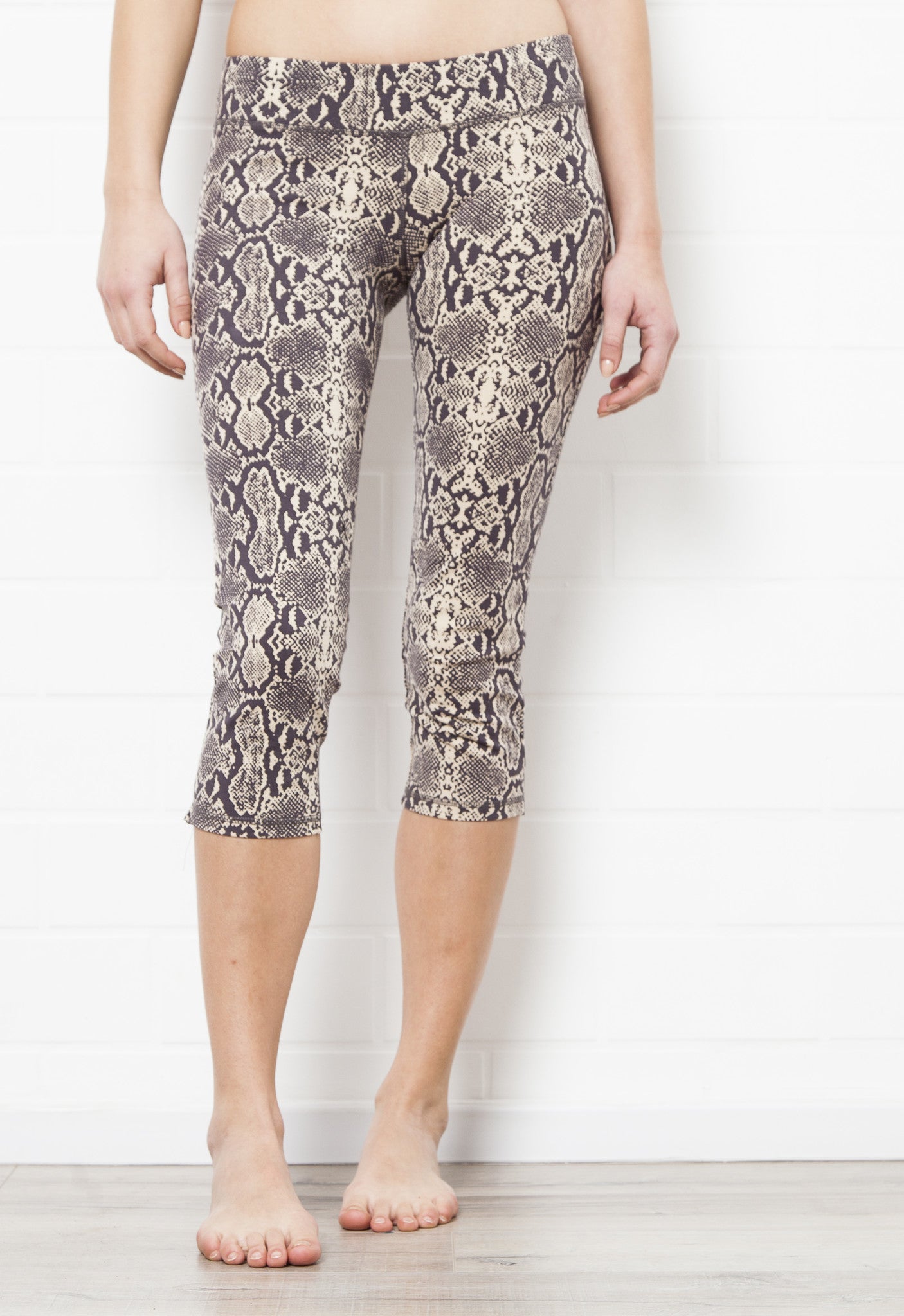 Capri Tights - Snake Cream Brown - FUNKY SIMPLICITY