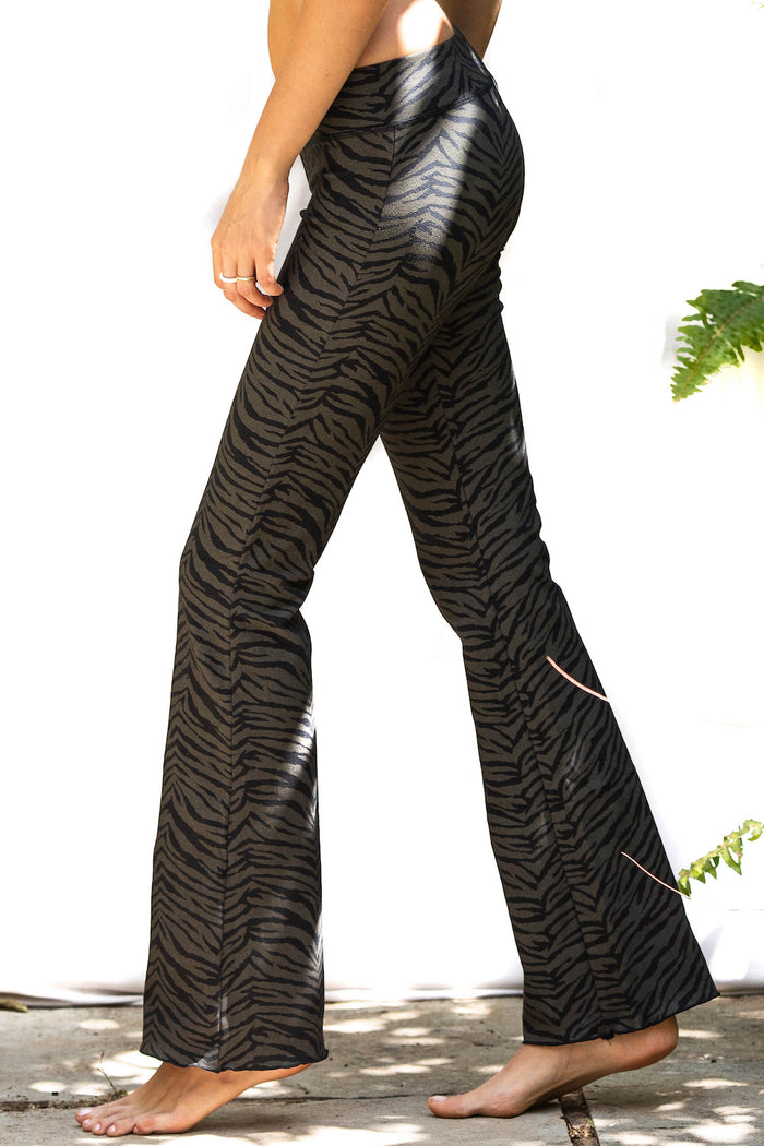 Funky Simplicity - Amazing, comfy, and sexy flared leggings that will hug  you in all the right places. 🥰 The icing on the cake? We carry a variety  of cool animal prints