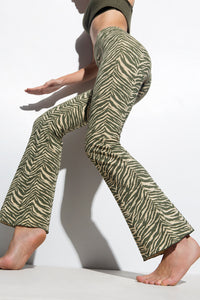 Flared leggings - Zebra Cream Olive Green